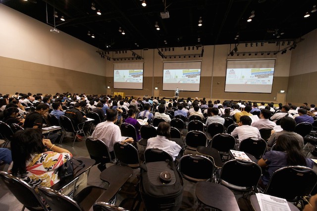 งานมหกรรมซอฟต์แวร์โอเพนซอร์สแห่งประเทศไทย OSSFest 2014
